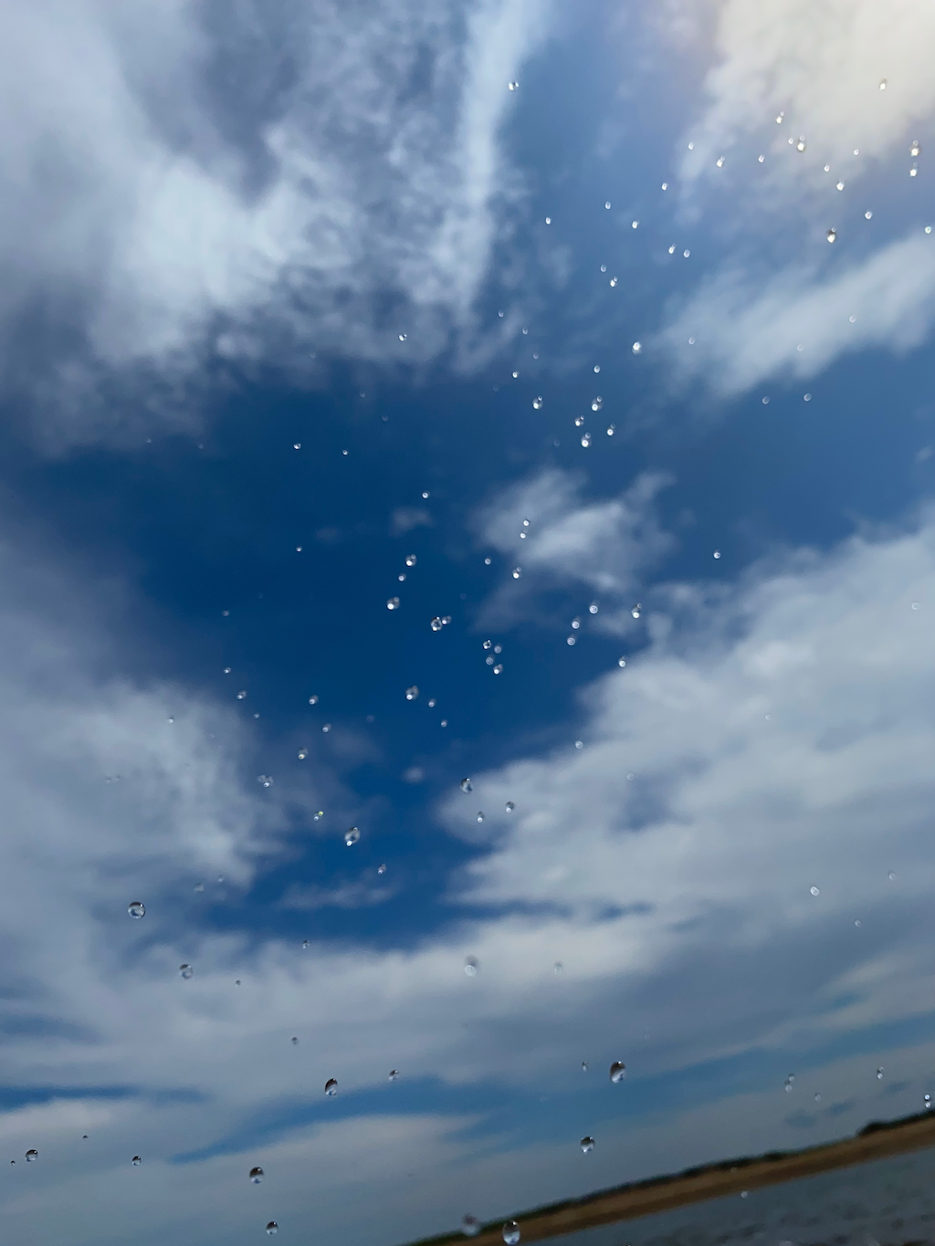 - oops - Apres Splash -